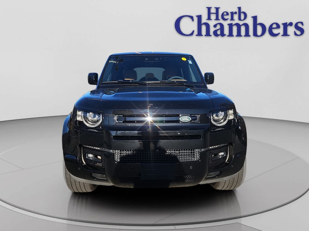 Used 2024 Land Rover Defender V8 SUV