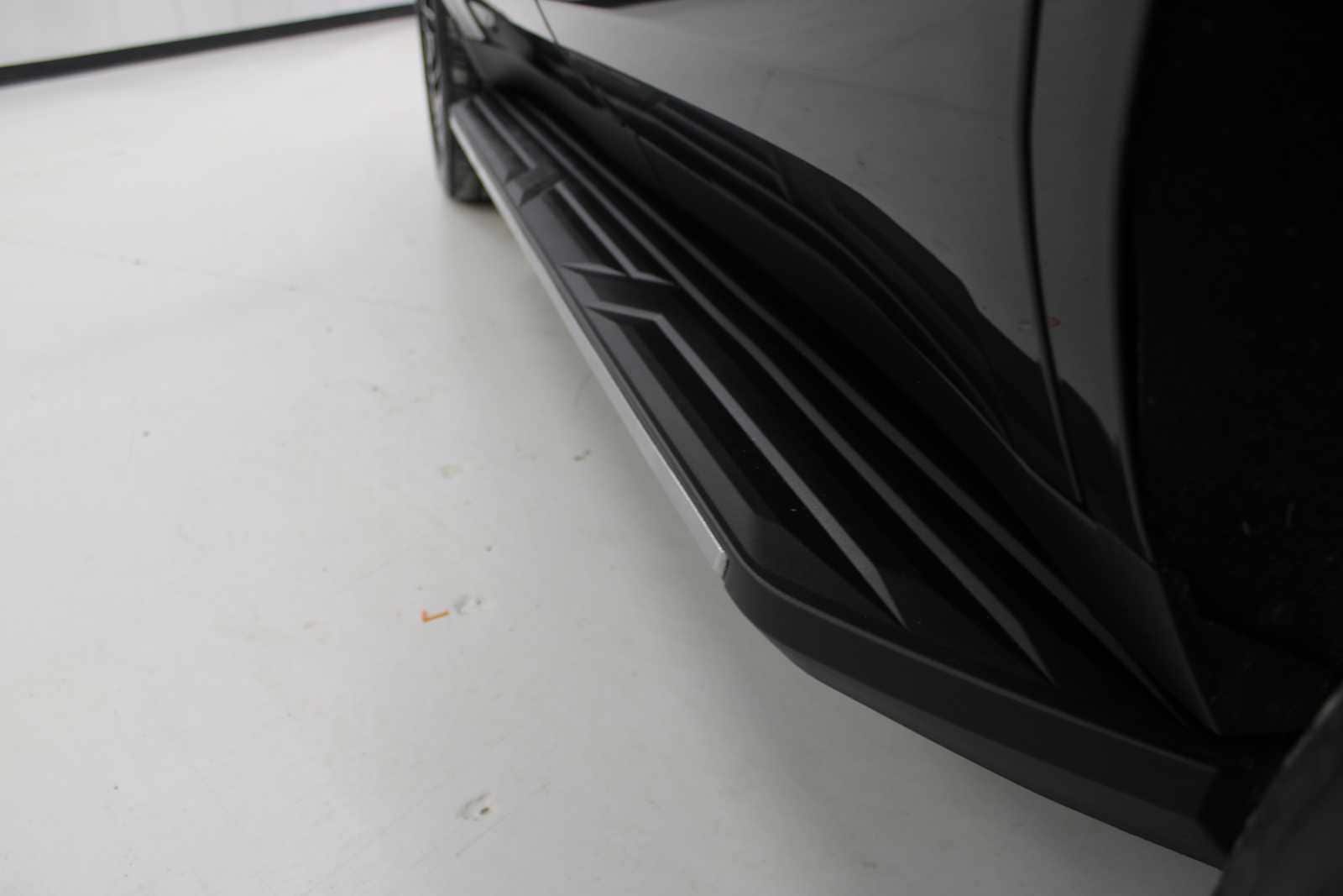 used 2022 Chevrolet Tahoe car, priced at $50,387