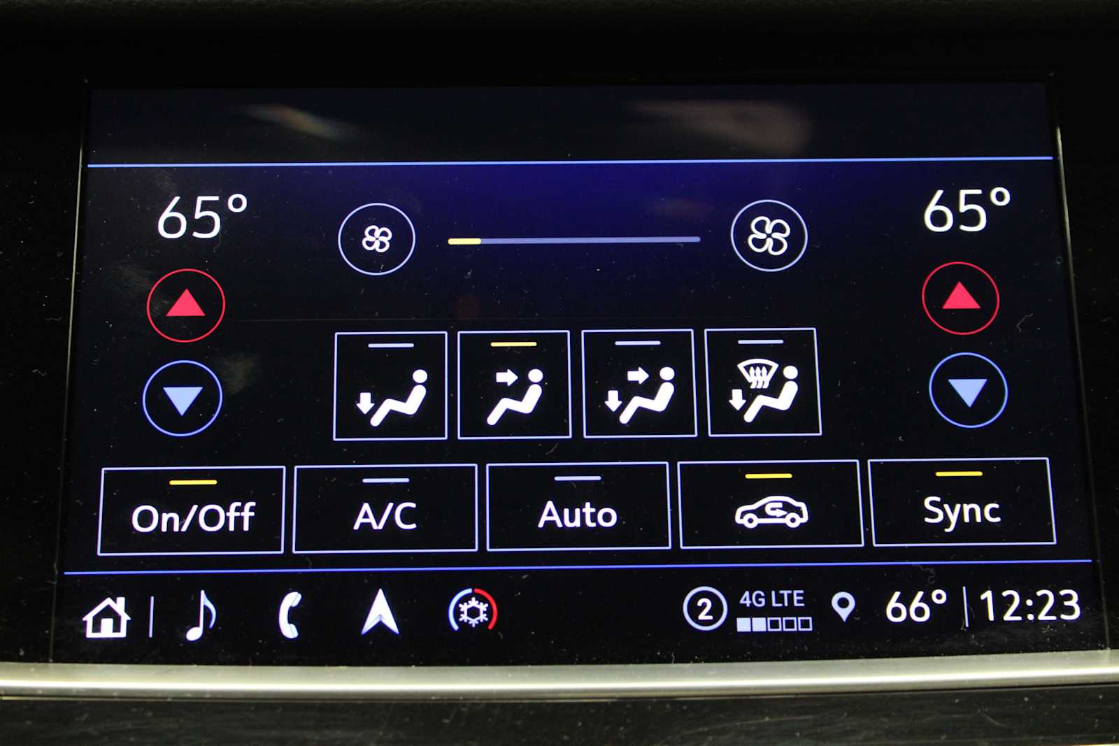 used 2022 Cadillac XT5 car, priced at $32,187