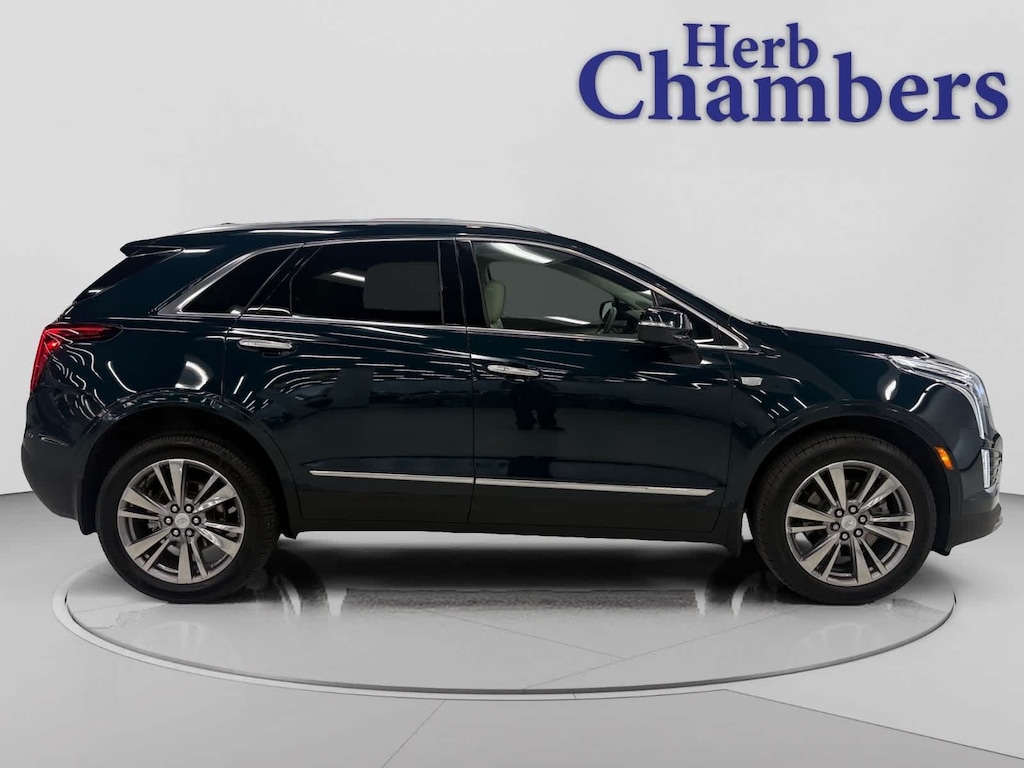 Used 2024 CADILLAC XT5 Premium Luxury SUV
