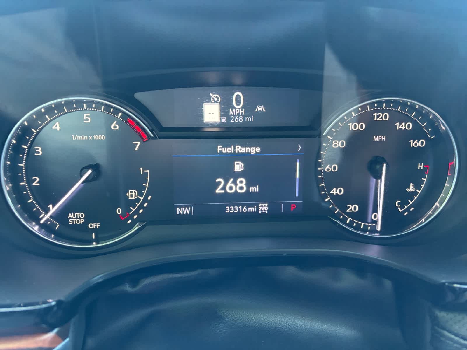 used 2022 Cadillac XT5 car, priced at $35,497