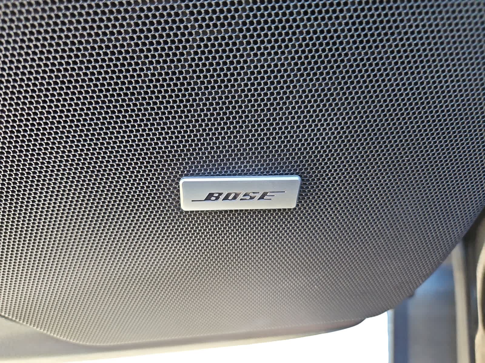 used 2022 Cadillac XT5 car, priced at $30,287