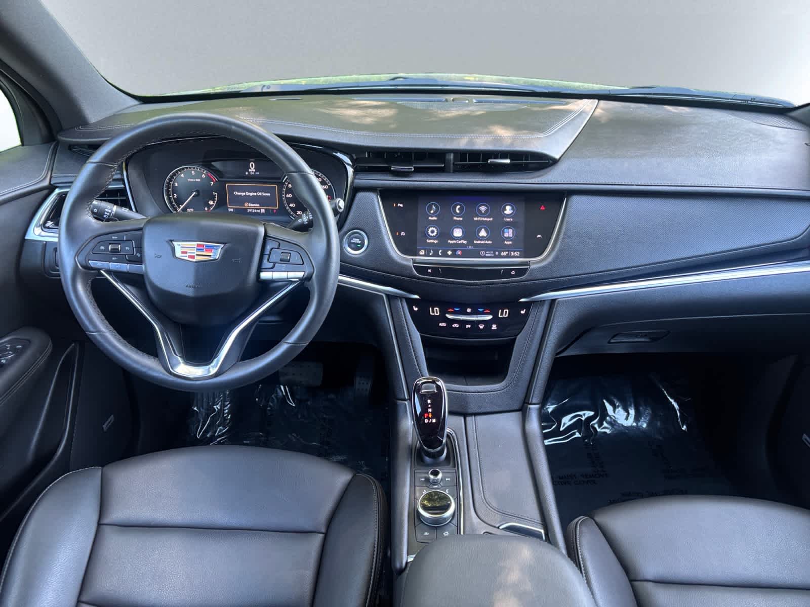 used 2024 Cadillac XT6 car, priced at $43,387