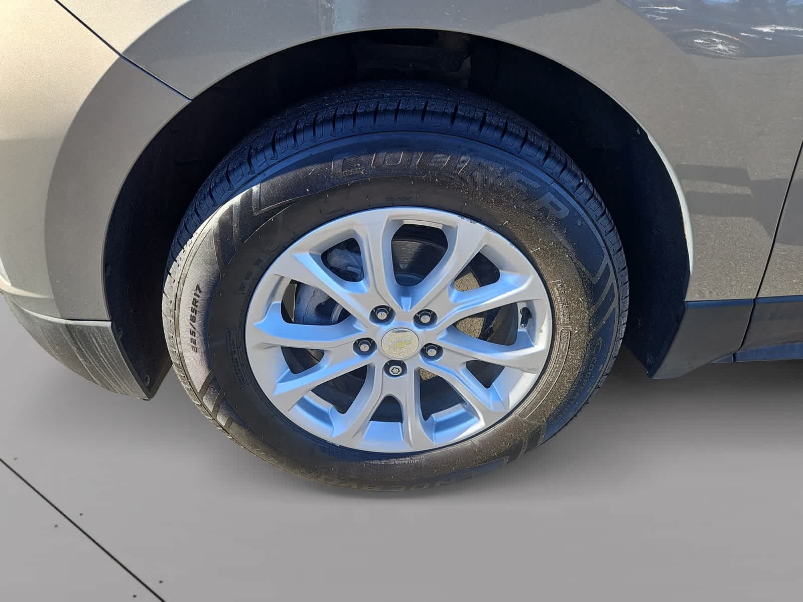 used 2018 Chevrolet Equinox car, priced at $17,287