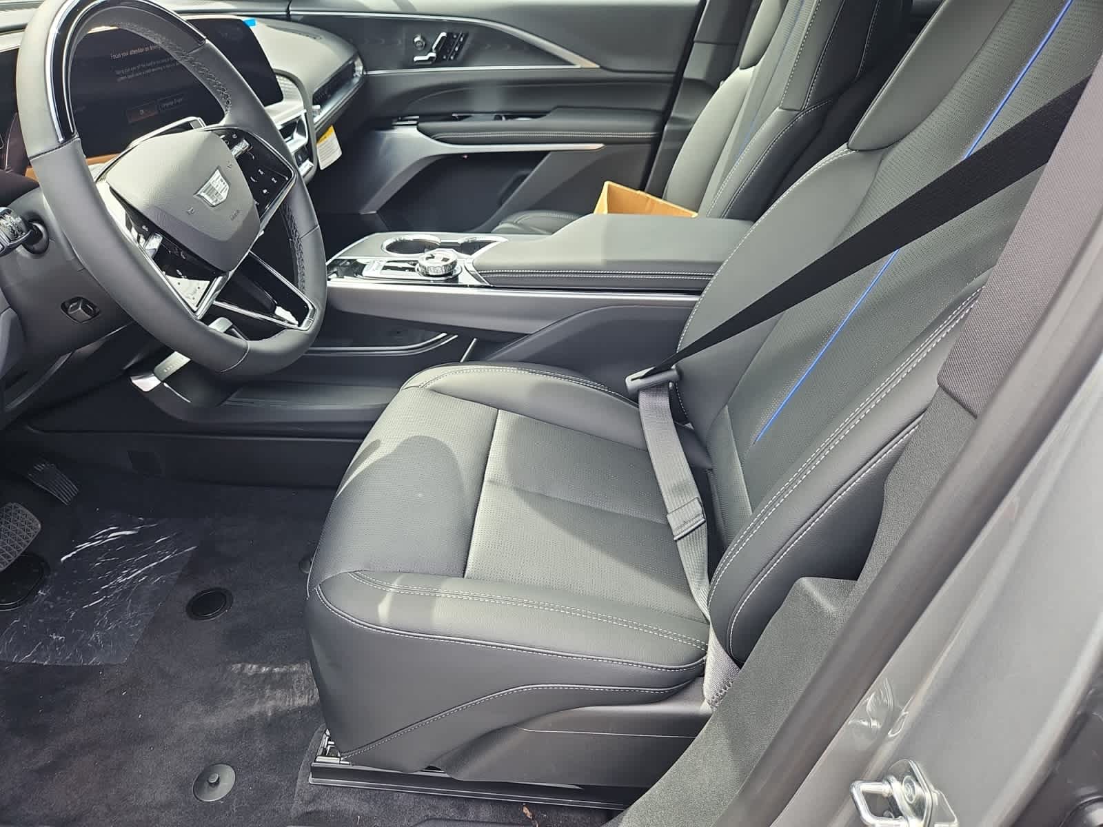 new 2025 Cadillac LYRIQ car, priced at $68,590