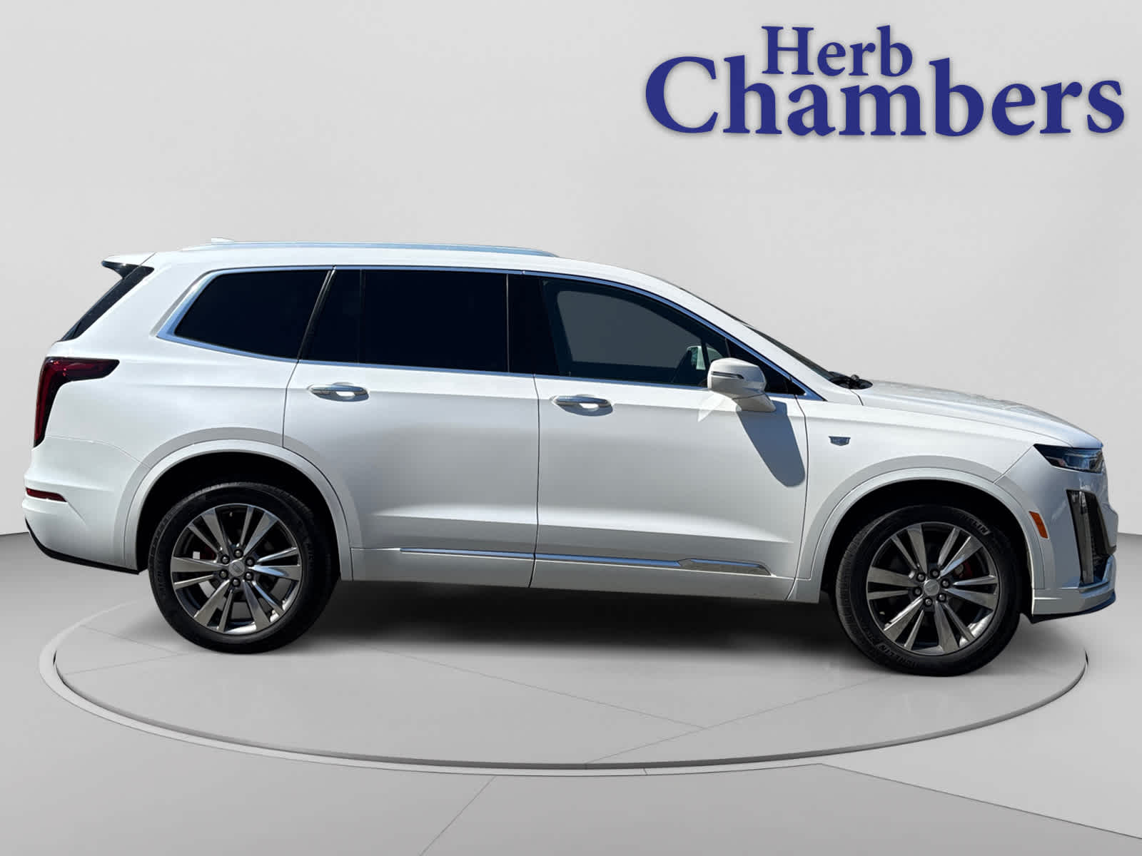 used 2020 Cadillac XT6 car, priced at $30,287