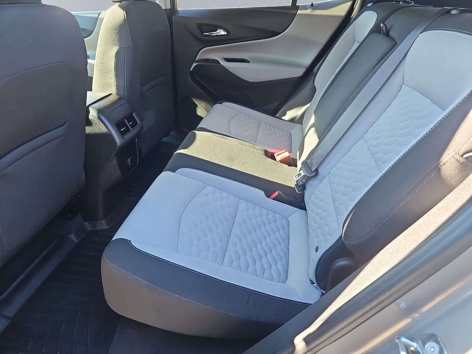 used 2018 Chevrolet Equinox car, priced at $17,287