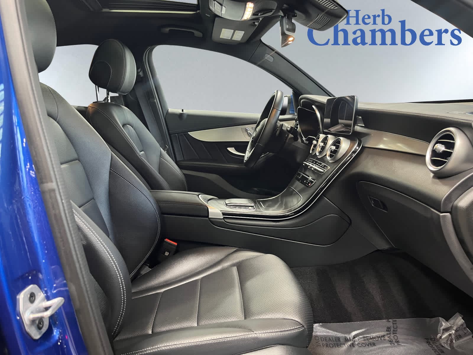 used 2023 Mercedes-Benz GLC car, priced at $40,187