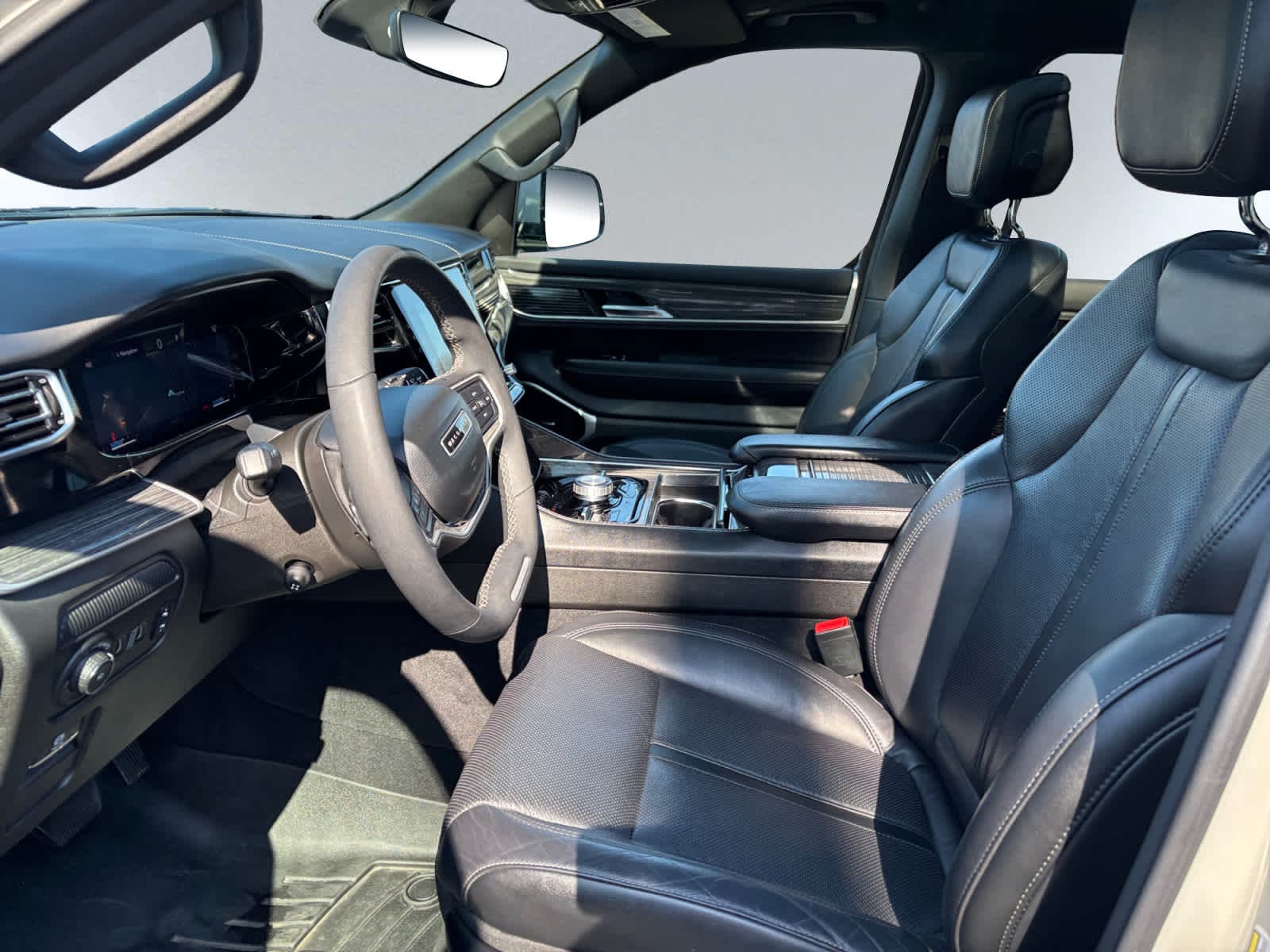 used 2022 Jeep Wagoneer car, priced at $42,987