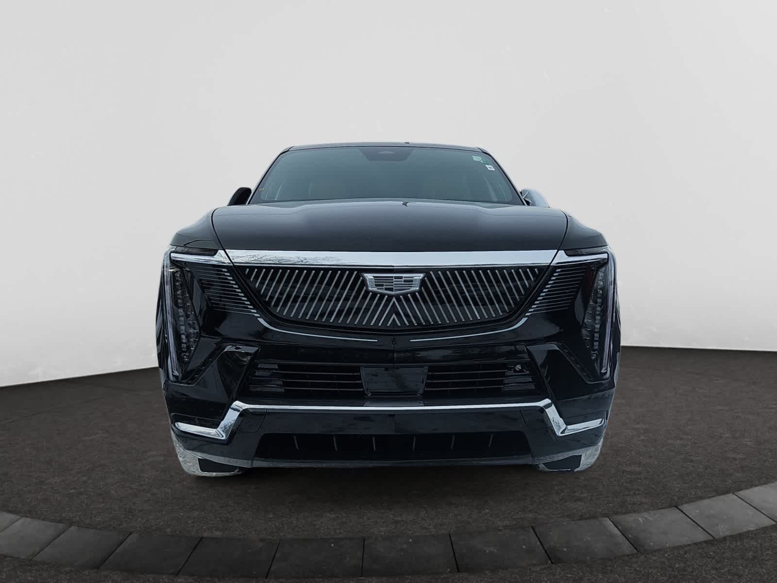 2025 Cadillac Escalade IQ Luxury photo 2