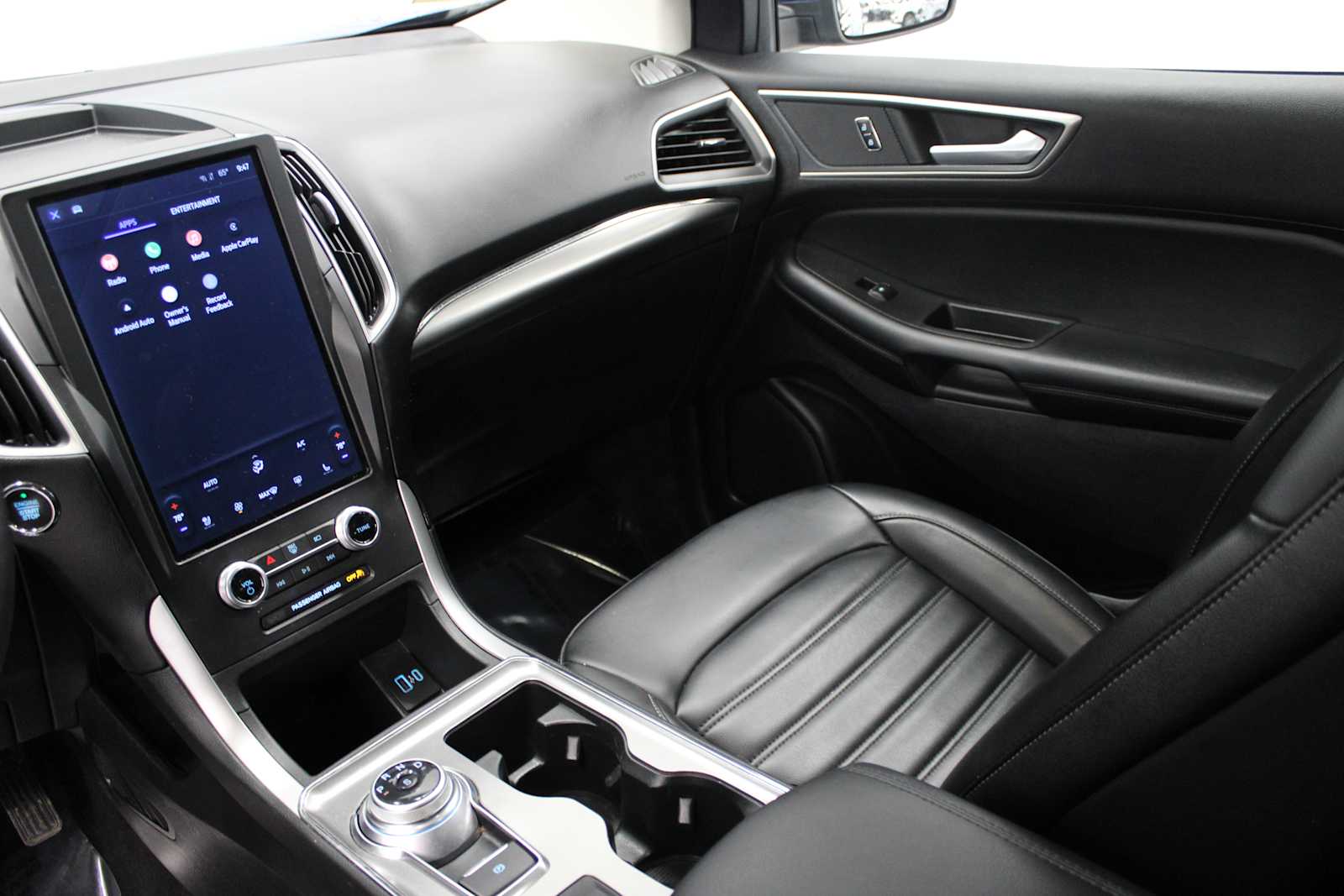 used 2022 Ford Edge car, priced at $27,387