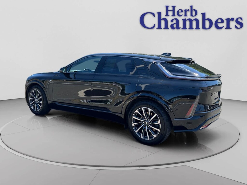 Used 2024 CADILLAC LYRIQ Sport 2 SUV