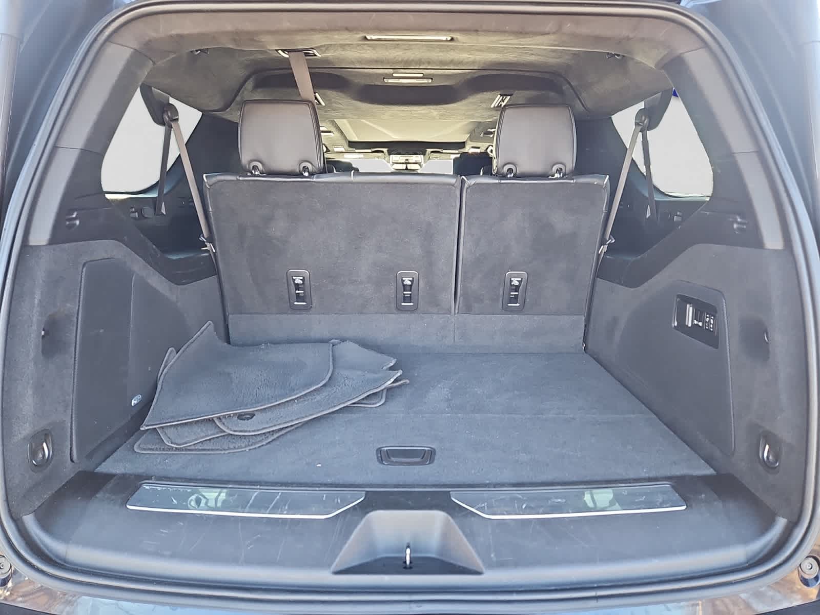 used 2022 Cadillac Escalade ESV car