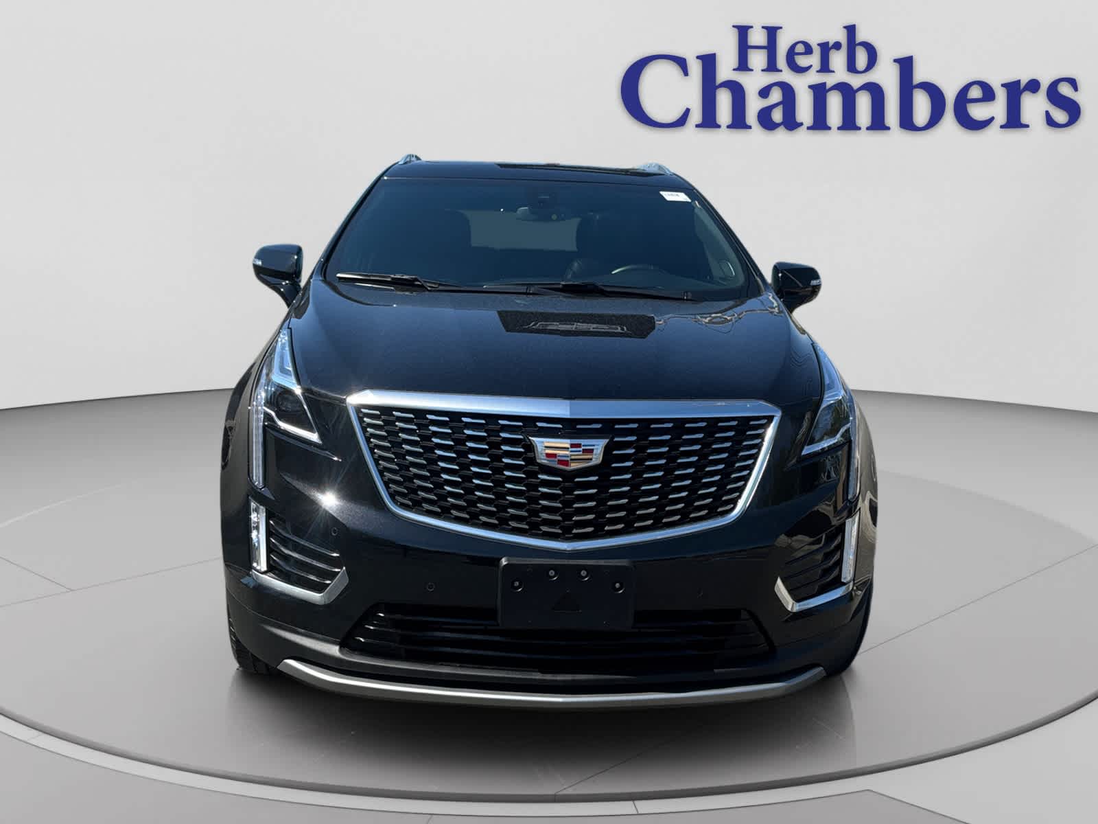 used 2023 Cadillac XT5 car, priced at $34,287