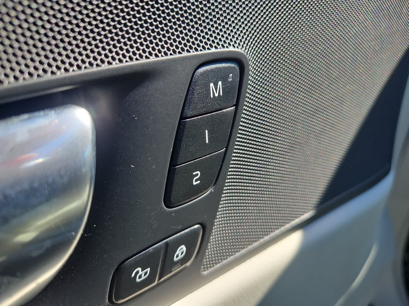 used 2023 Volvo XC60 car, priced at $36,997