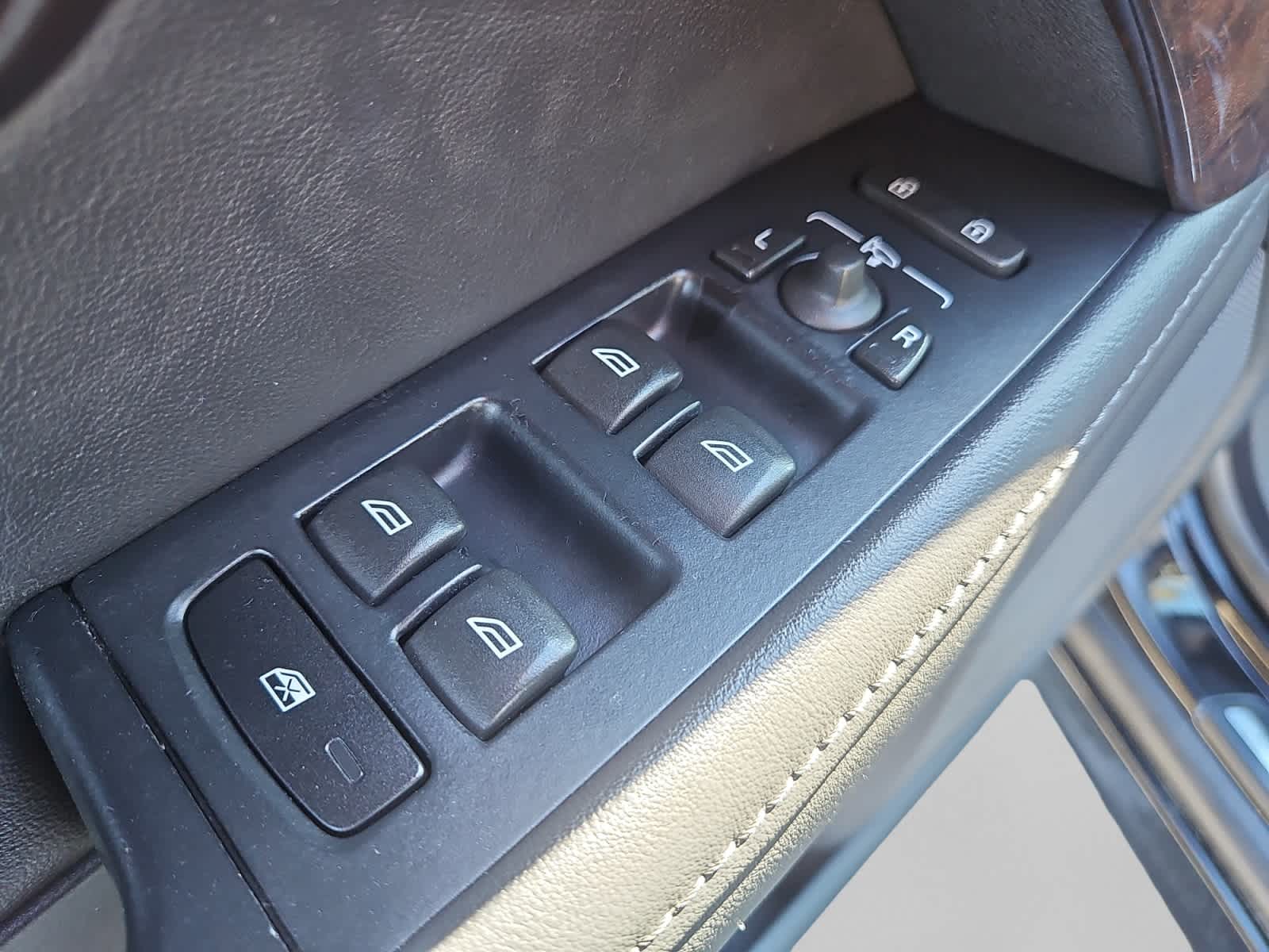 used 2015 Volvo S80 car, priced at $14,497