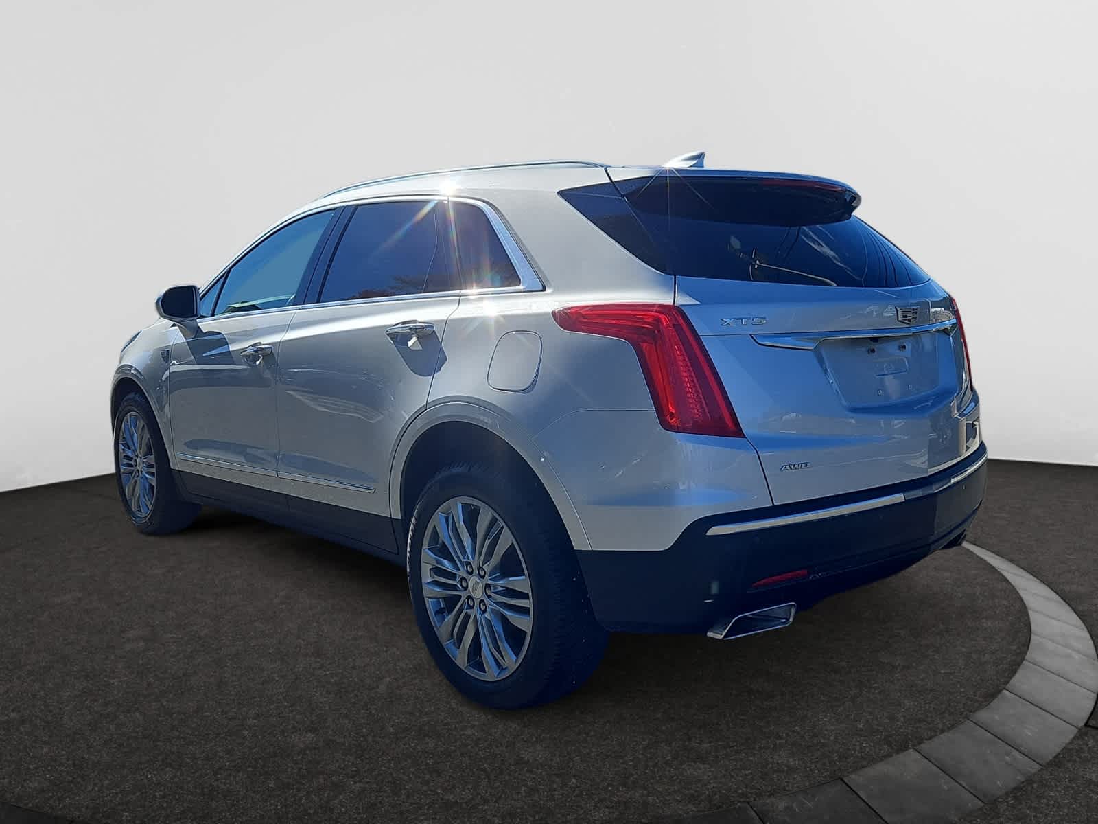 2019 Cadillac XT5 Premium Luxury photo 3
