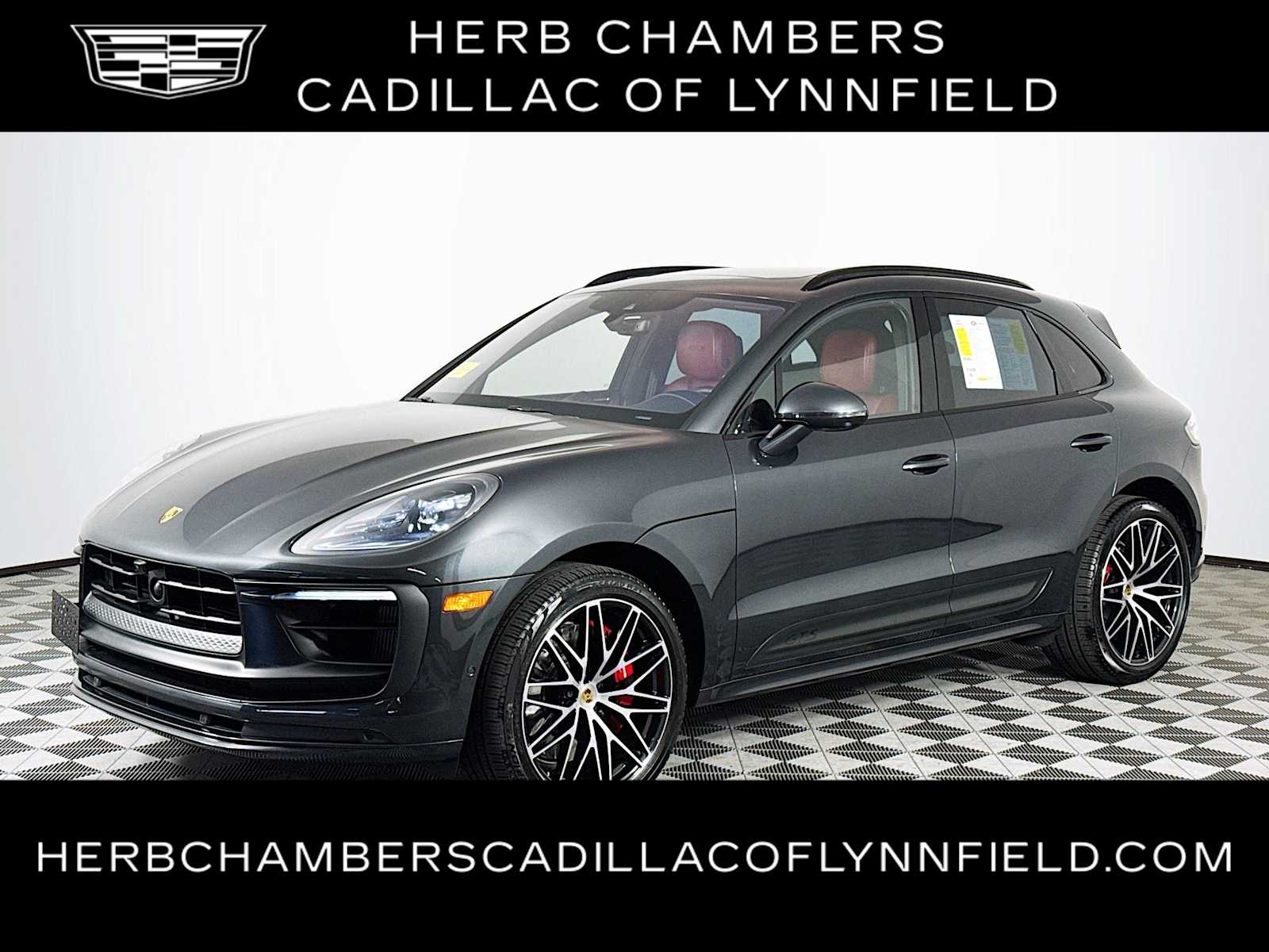 2022 Porsche Macan GTS's photo