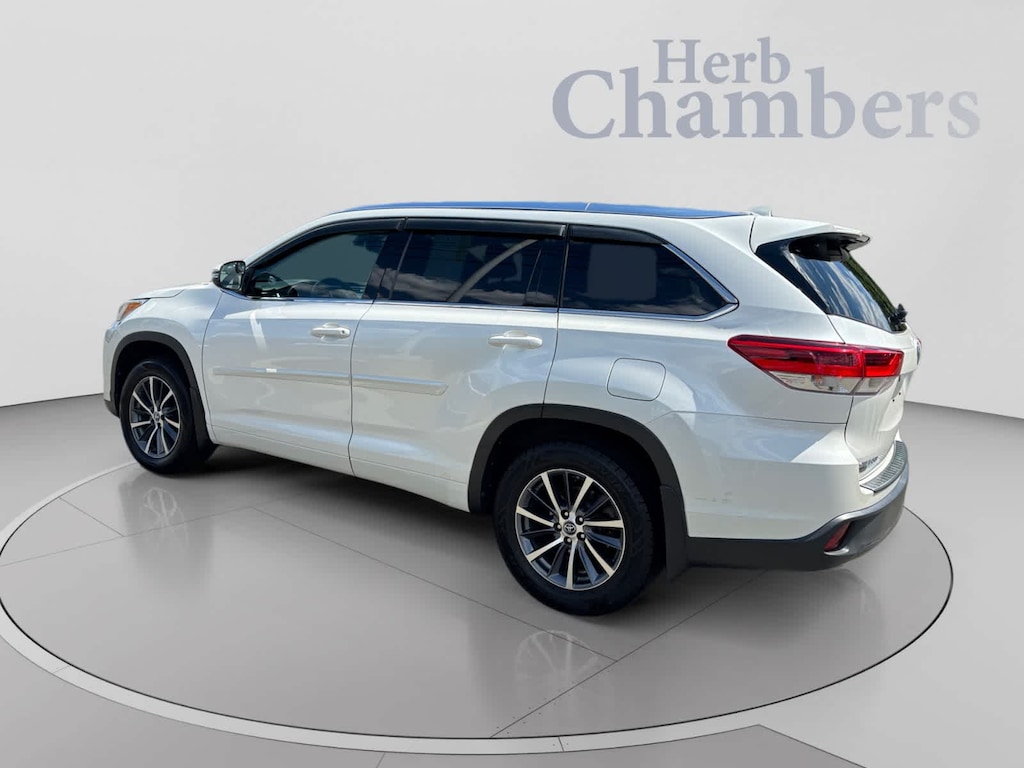 Used 2017 Toyota Highlander XLE SUV