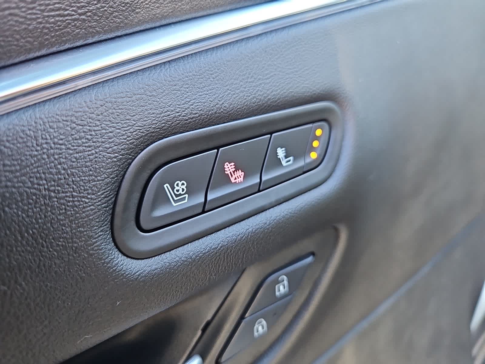 used 2024 Cadillac Escalade ESV car, priced at $81,887