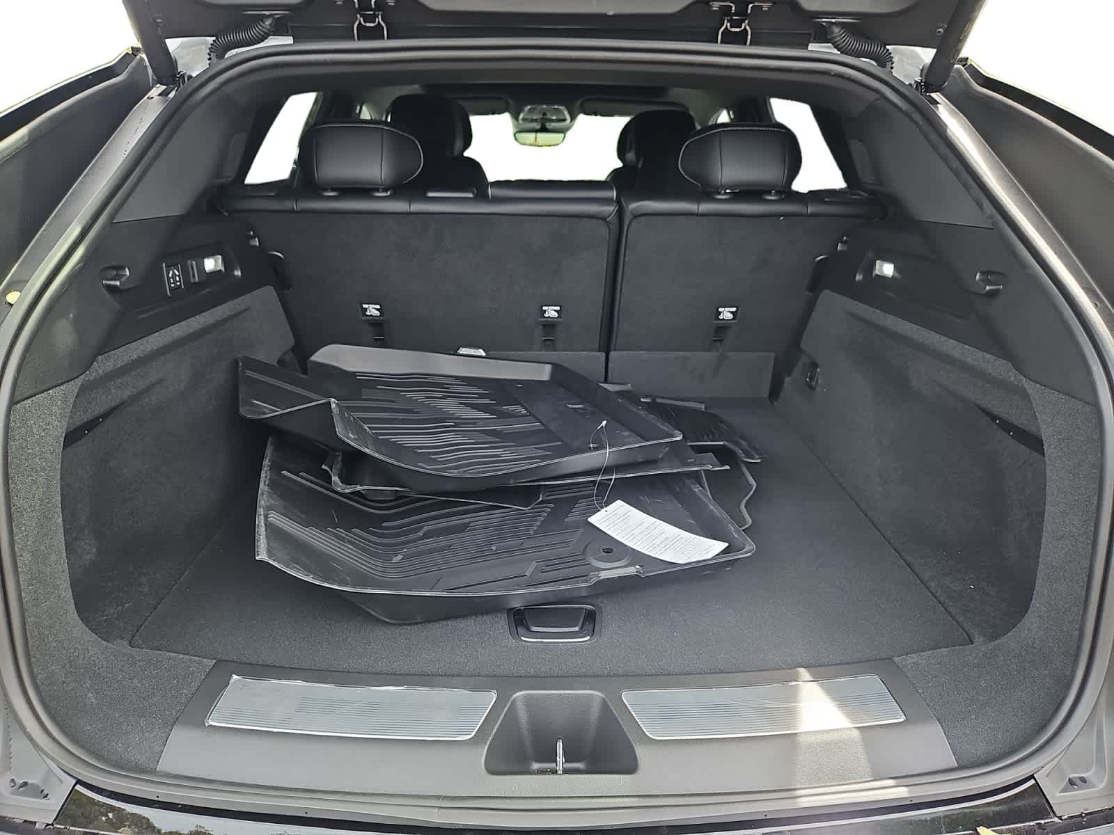 new 2025 Cadillac LYRIQ car, priced at $68,590