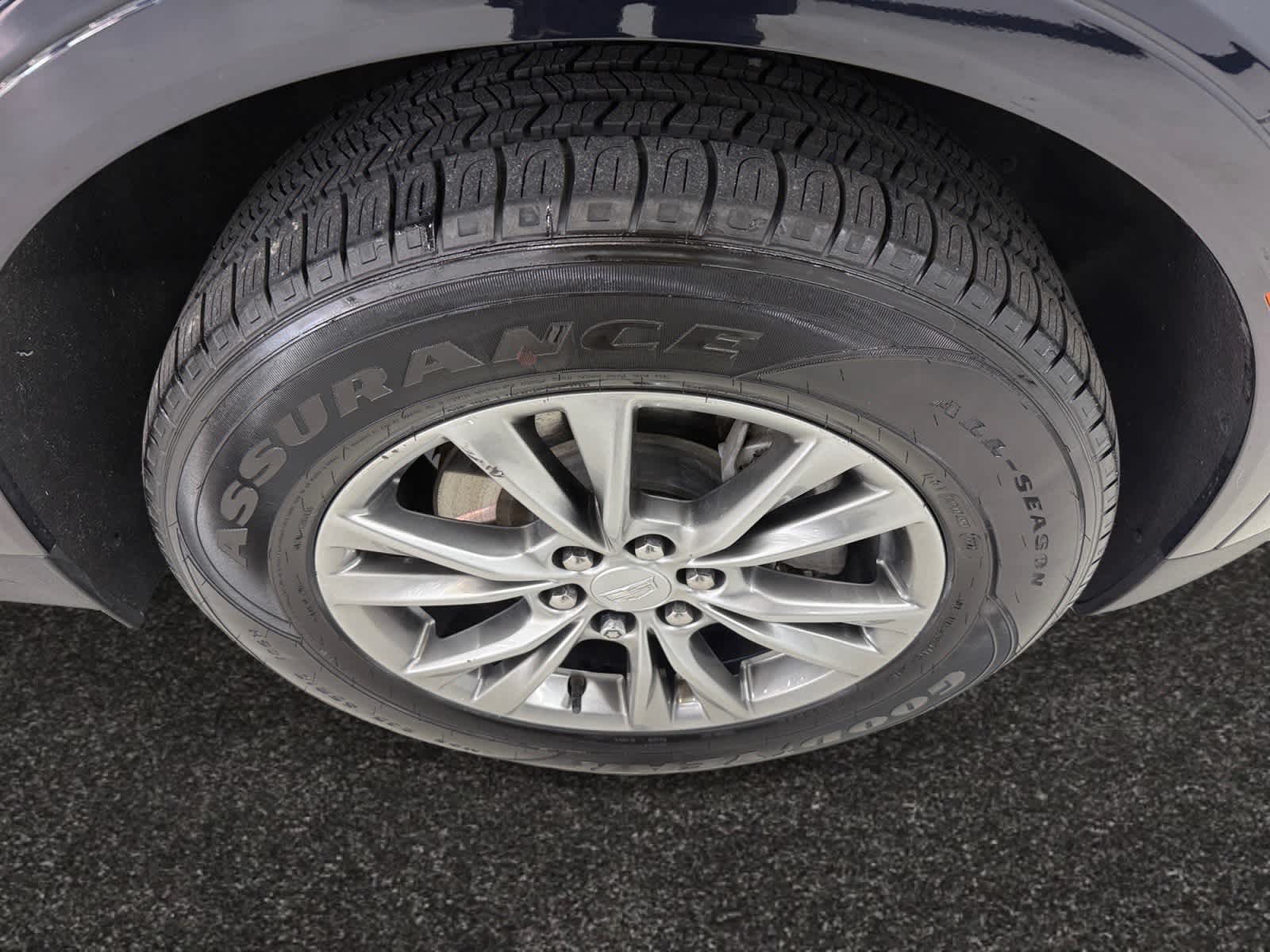 used 2022 Cadillac XT5 car, priced at $32,187