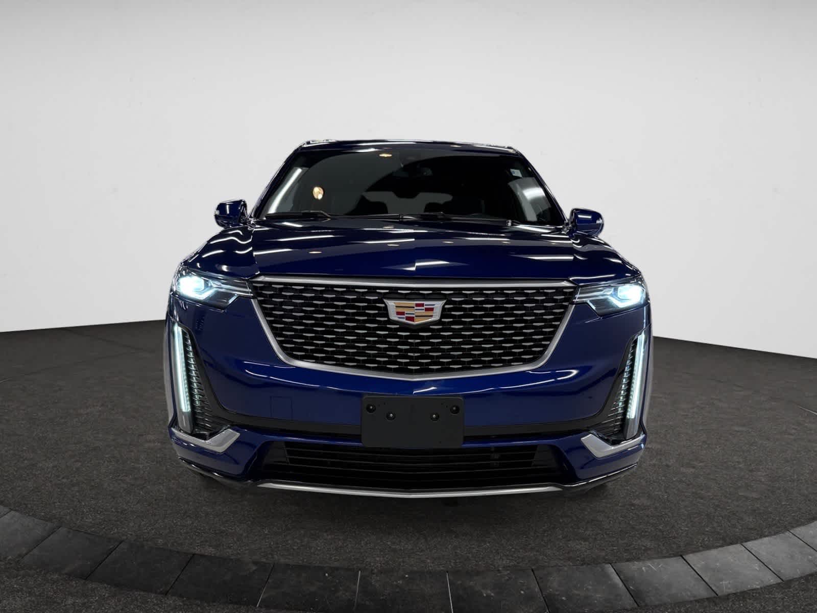 used 2024 Cadillac XT6 car, priced at $36,387