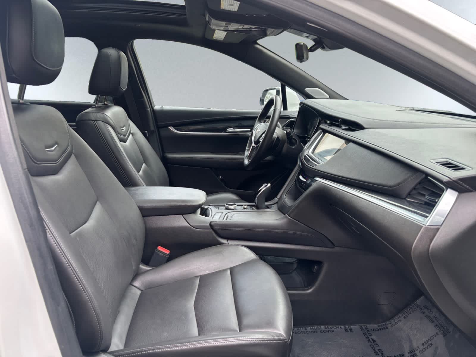 used 2023 Cadillac XT5 car, priced at $35,387