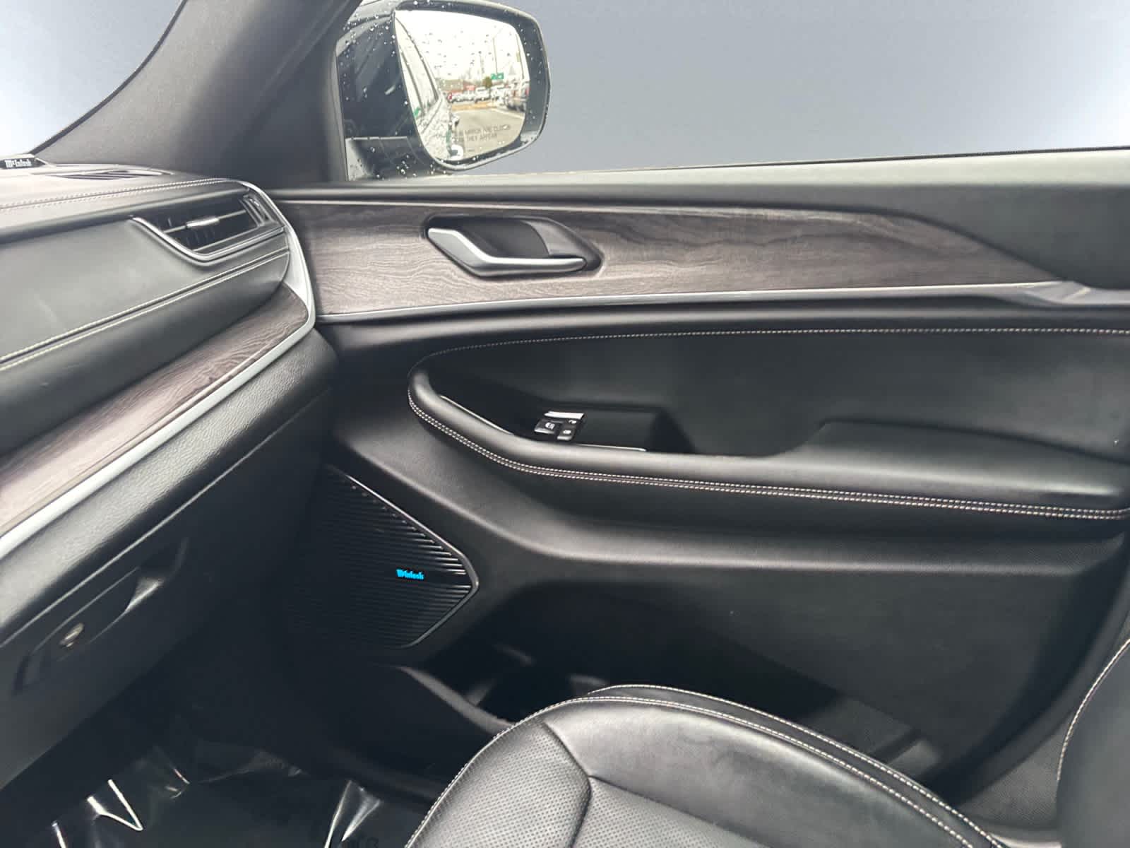 used 2021 Jeep Grand Cherokee L car, priced at $29,497