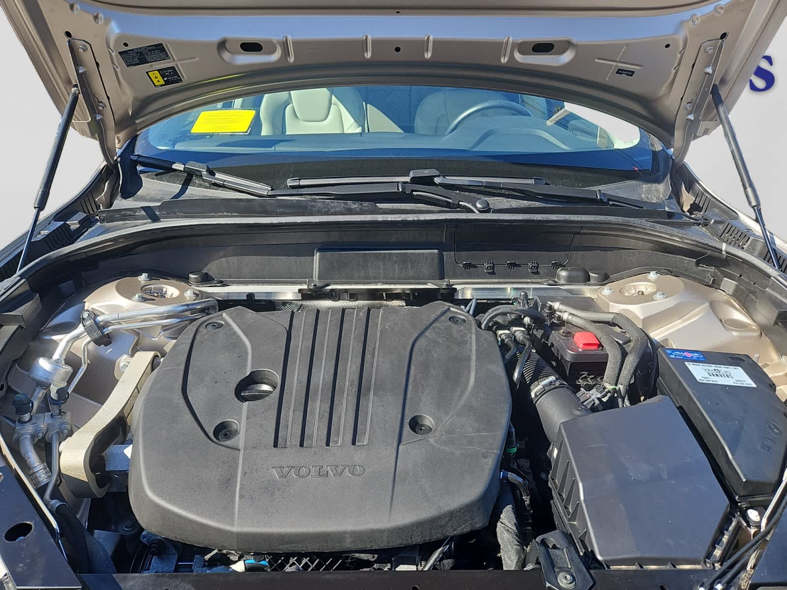 used 2023 Volvo XC60 car, priced at $36,997