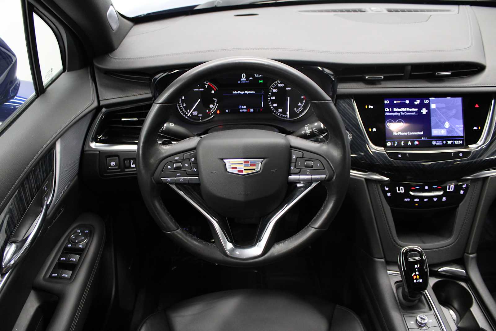 used 2024 Cadillac XT6 car, priced at $36,387