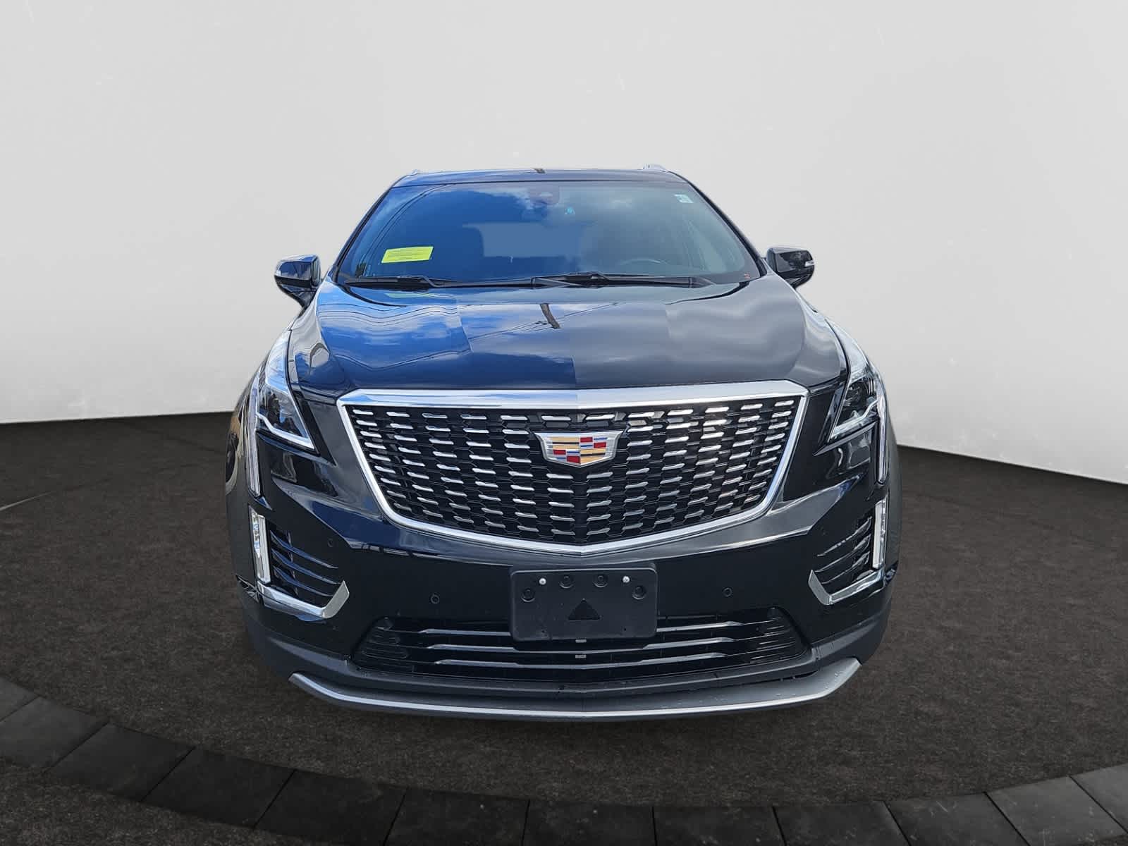 2023 Cadillac XT5 Premium Luxury photo 2