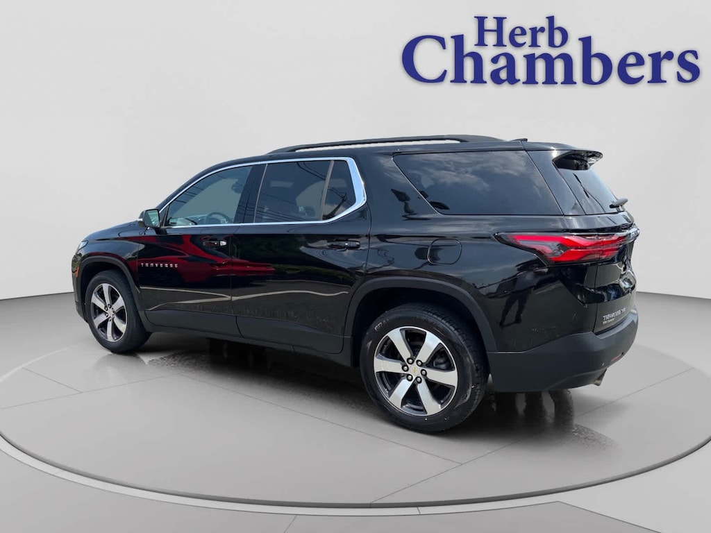 Used 2023 Chevrolet Traverse LT Leather SUV