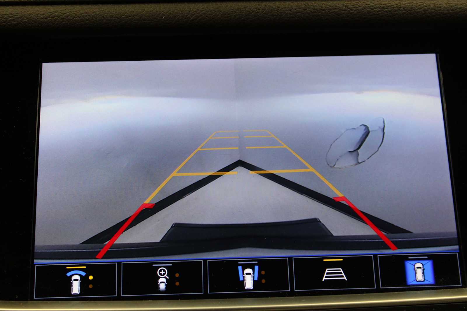 used 2022 Cadillac XT5 car, priced at $32,187