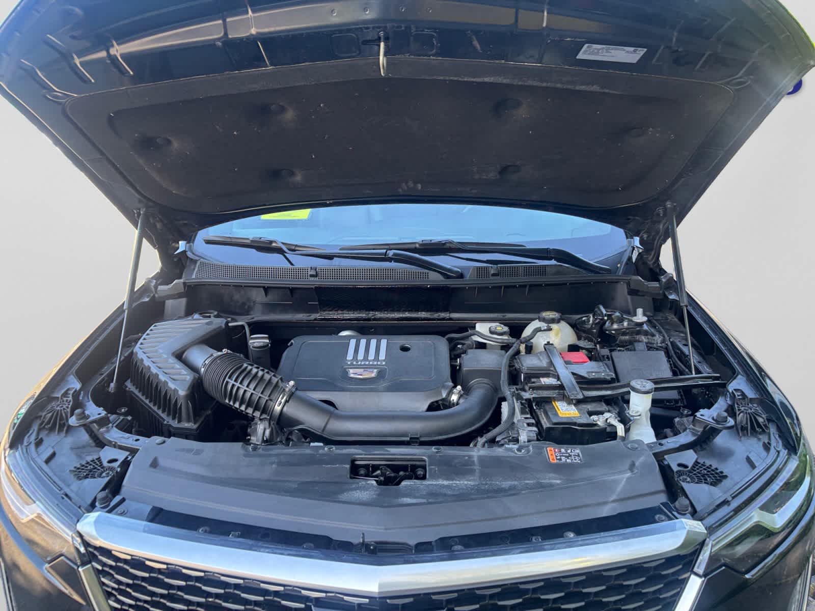 used 2024 Cadillac XT6 car, priced at $43,387