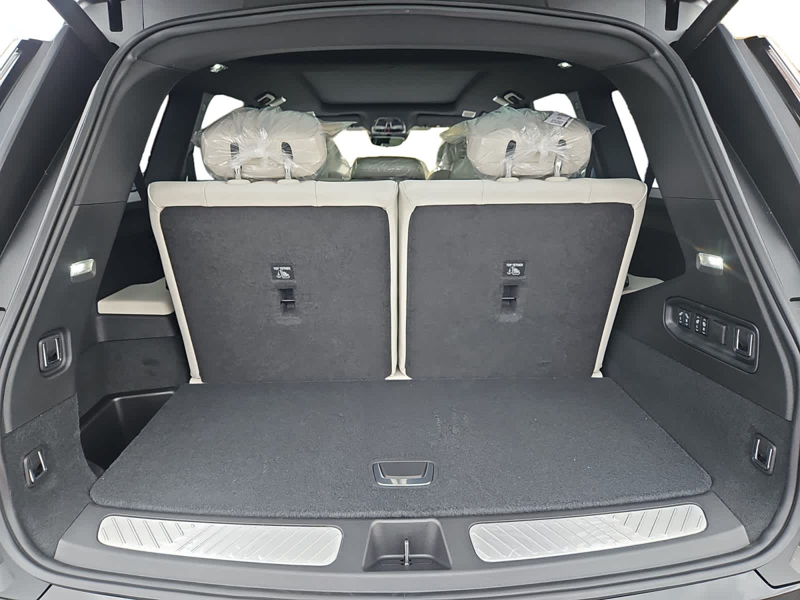 new 2026 Cadillac VISTIQ car, priced at $79,590