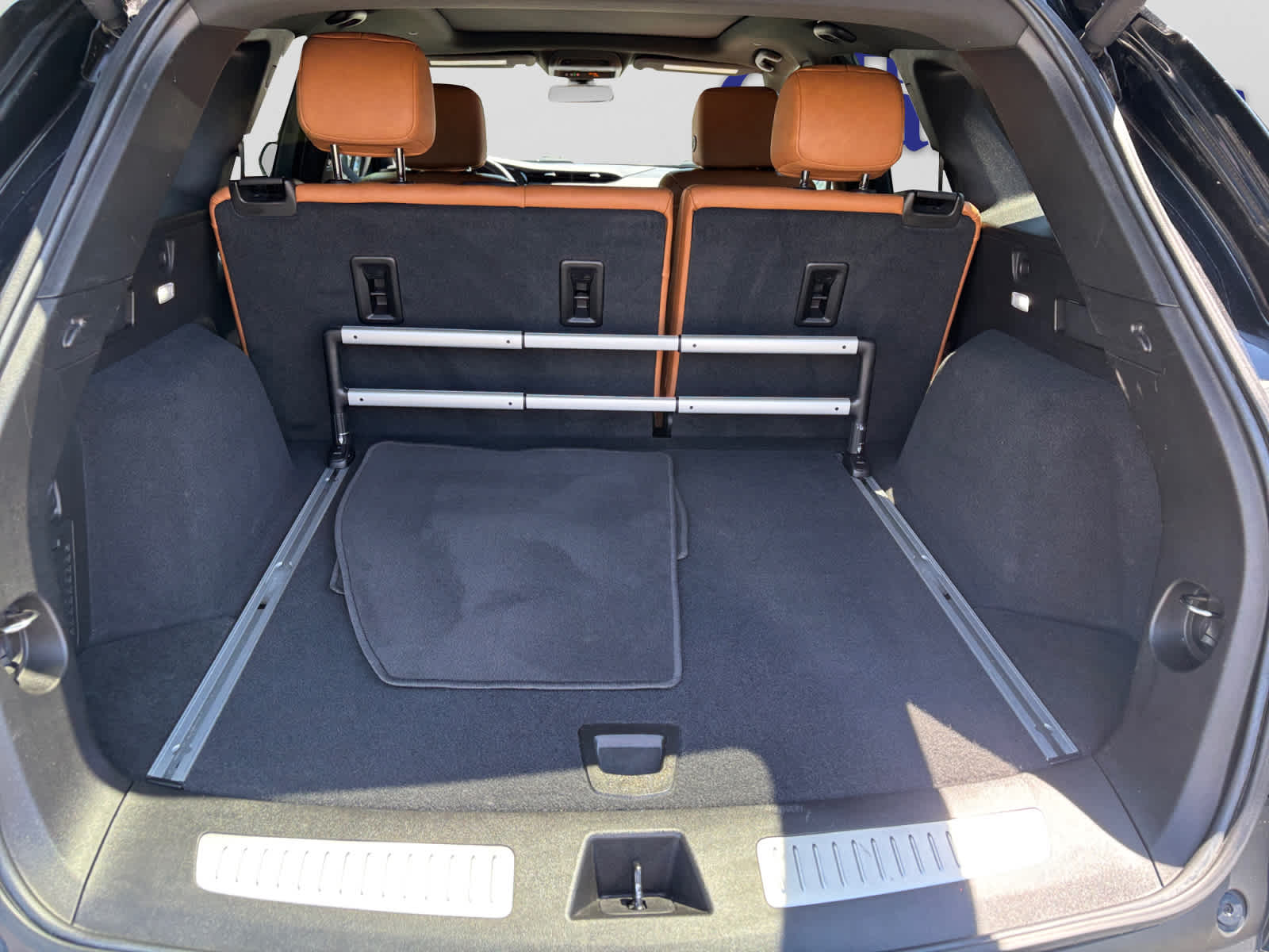 used 2022 Cadillac XT5 car, priced at $35,497