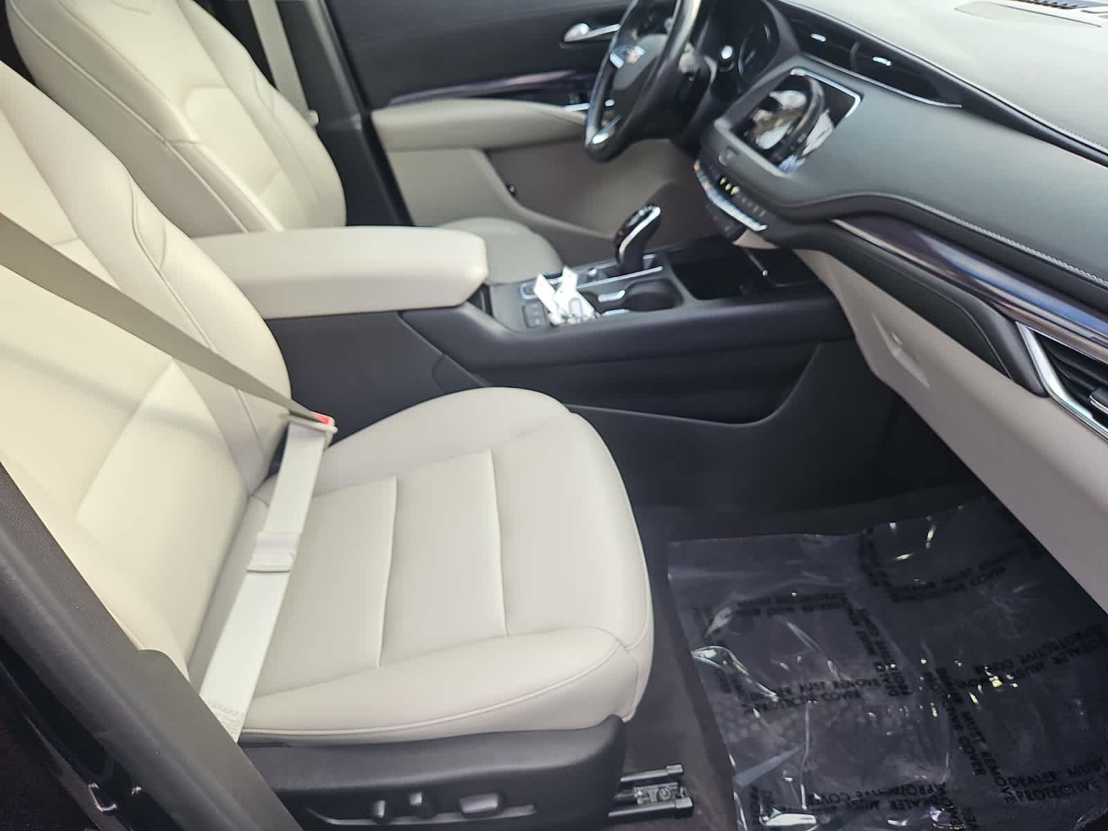 used 2023 Cadillac XT4 car, priced at $26,497