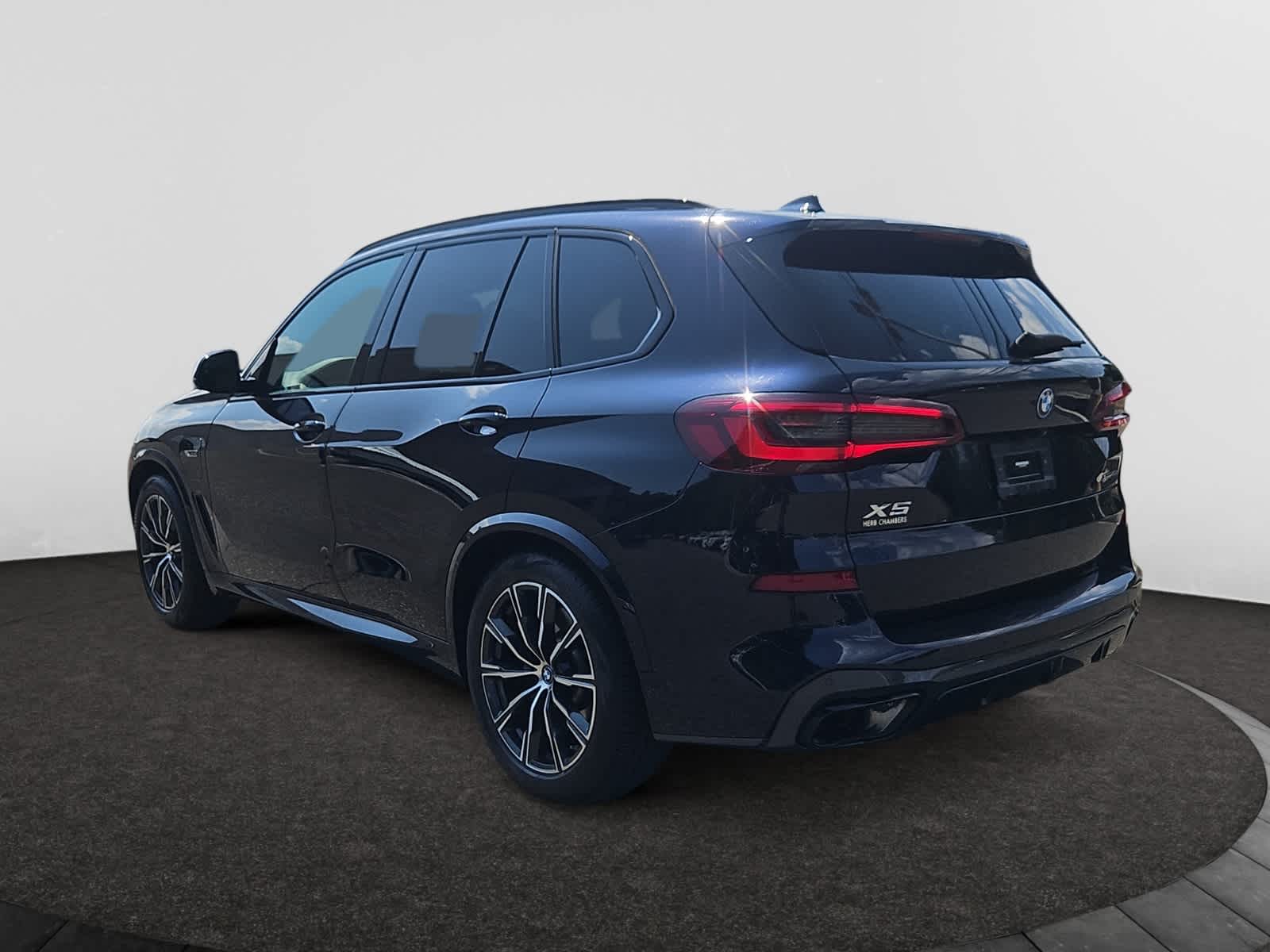 2022 Bmw X5 xDrive45e photo 3