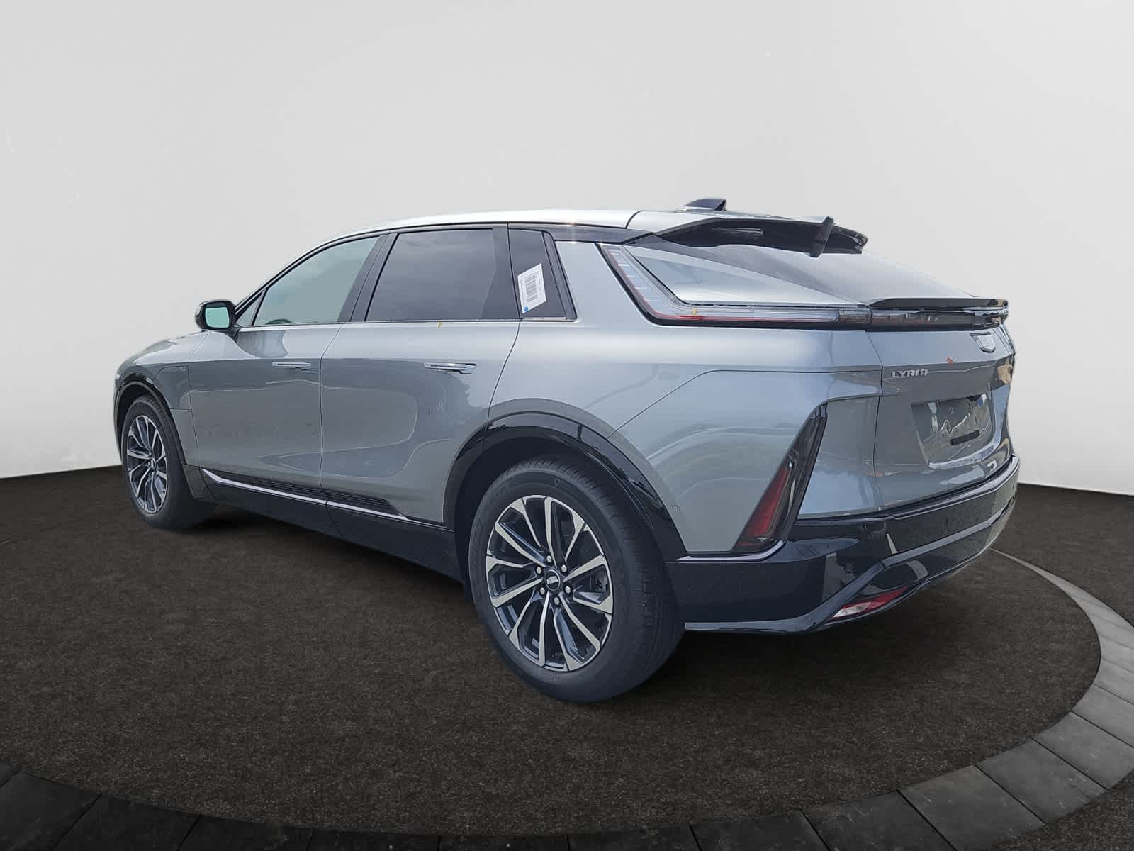 2025 Cadillac Lyriq Sport photo 3