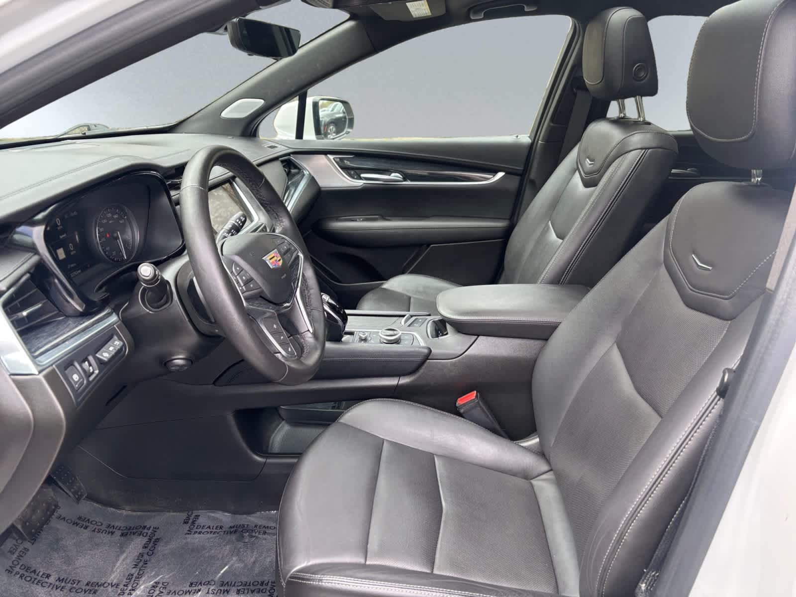 used 2023 Cadillac XT5 car, priced at $35,387