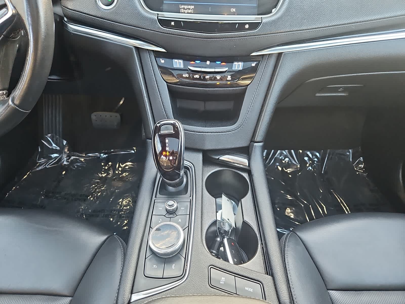 used 2023 Cadillac XT5 car, priced at $34,187