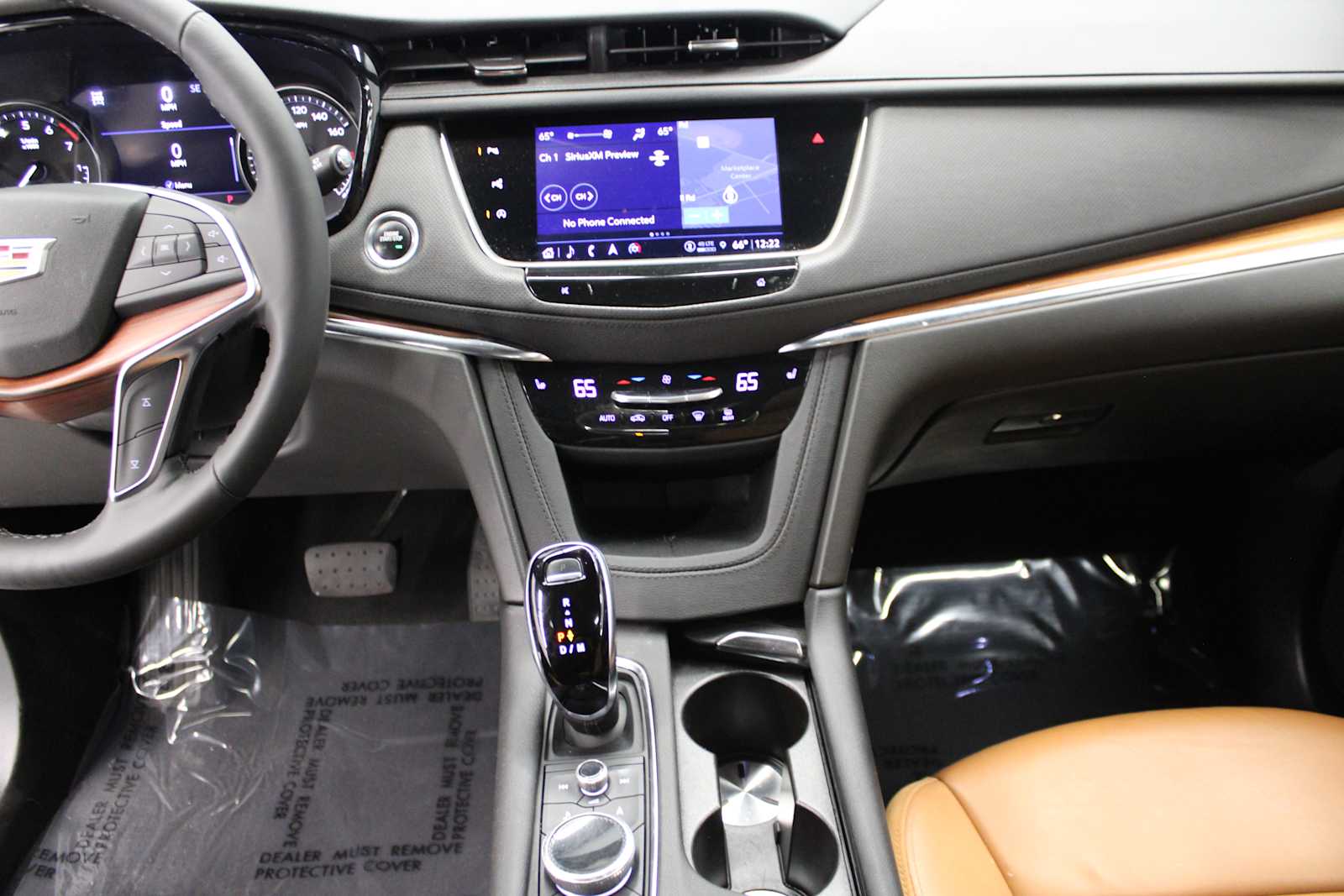 used 2022 Cadillac XT5 car, priced at $32,187