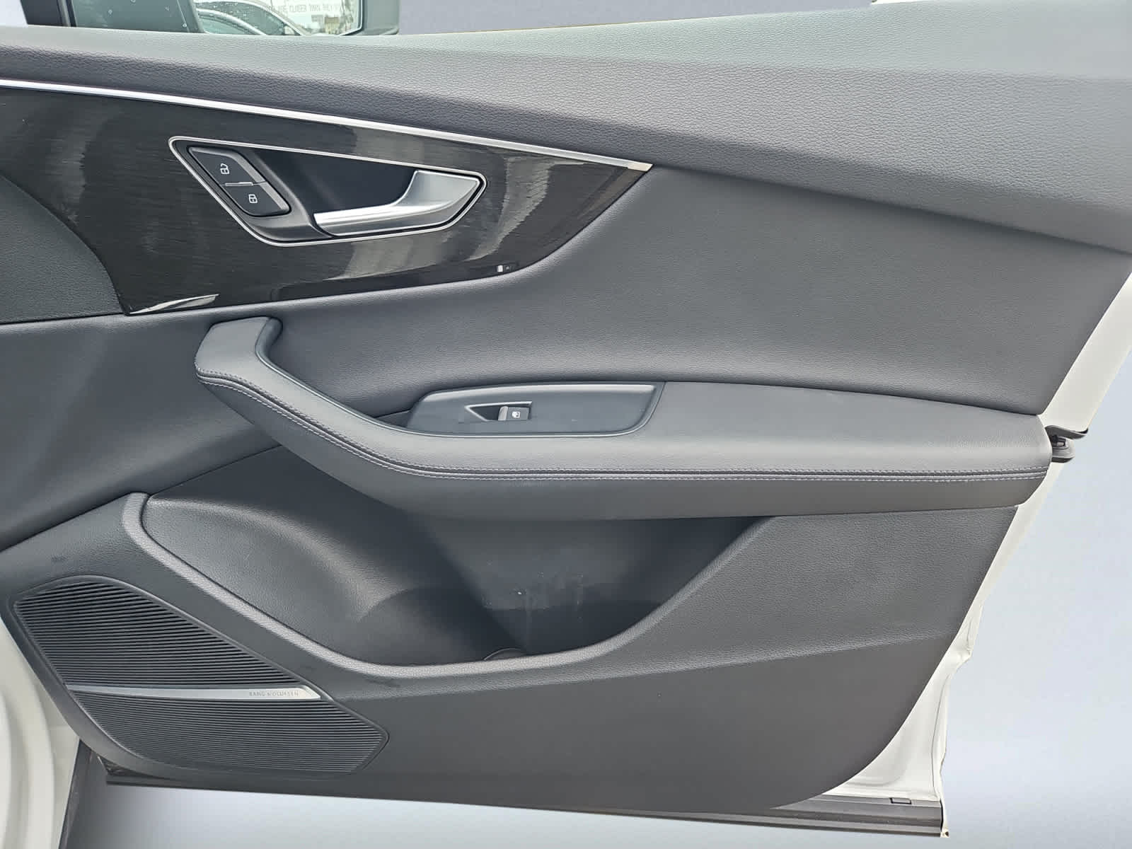 used 2023 Audi Q7 car, priced at $38,387