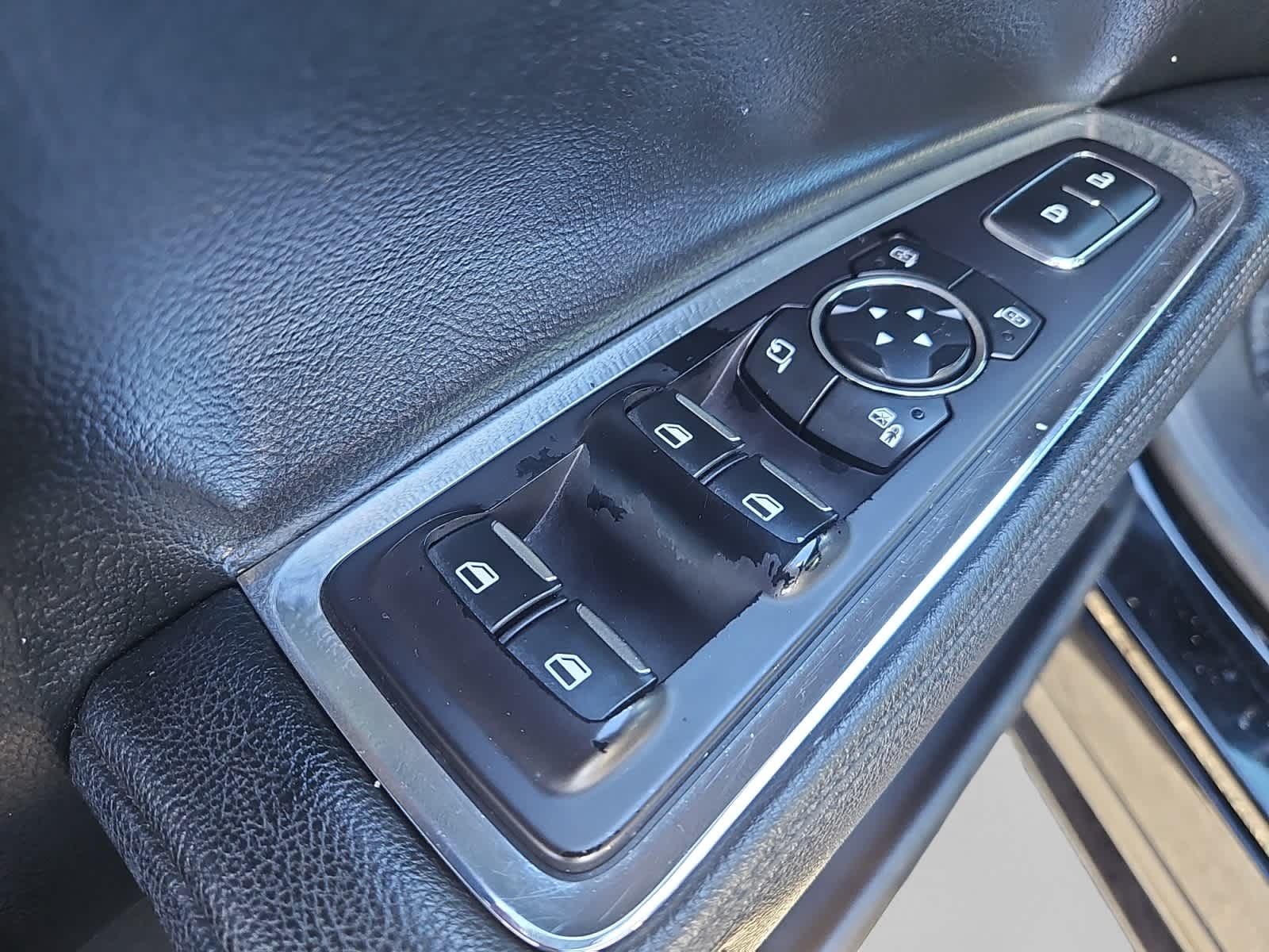 used 2017 Lincoln Continental car, priced at $19,287