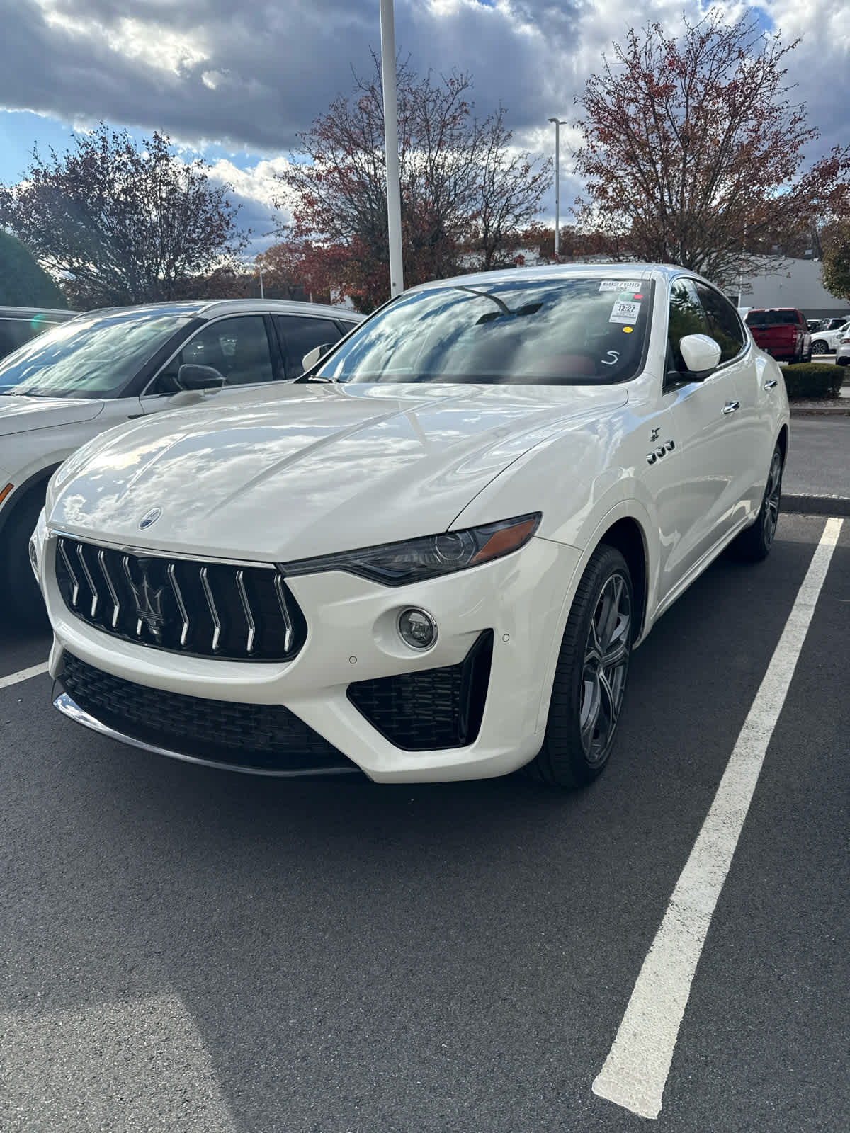 2022 Maserati Levante GT photo 3