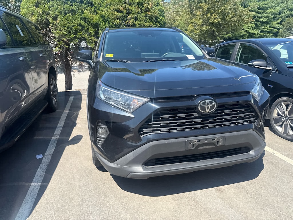 Used 2020 Toyota RAV4 XLE AWD w/ Convenience & Weather Packages Utility