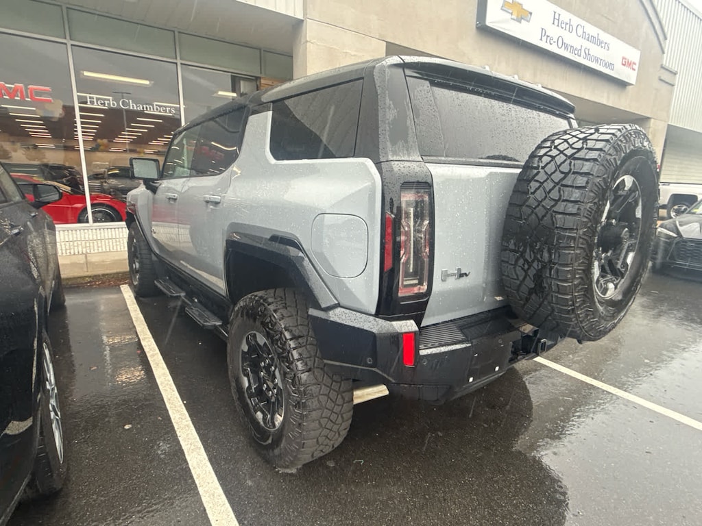 Used 2024 GMC HUMMER EV SUV 2X w/ Extreme Off-Road Package & Infinity Roof SUV