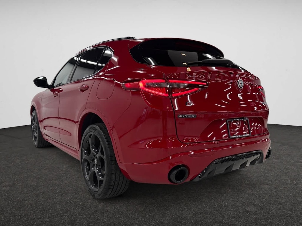 Used 2022 Alfa Romeo Stelvio Veloce