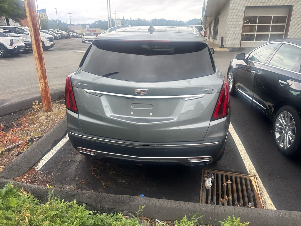 Used 2023 CADILLAC XT5 Premium Luxury FWD SUV